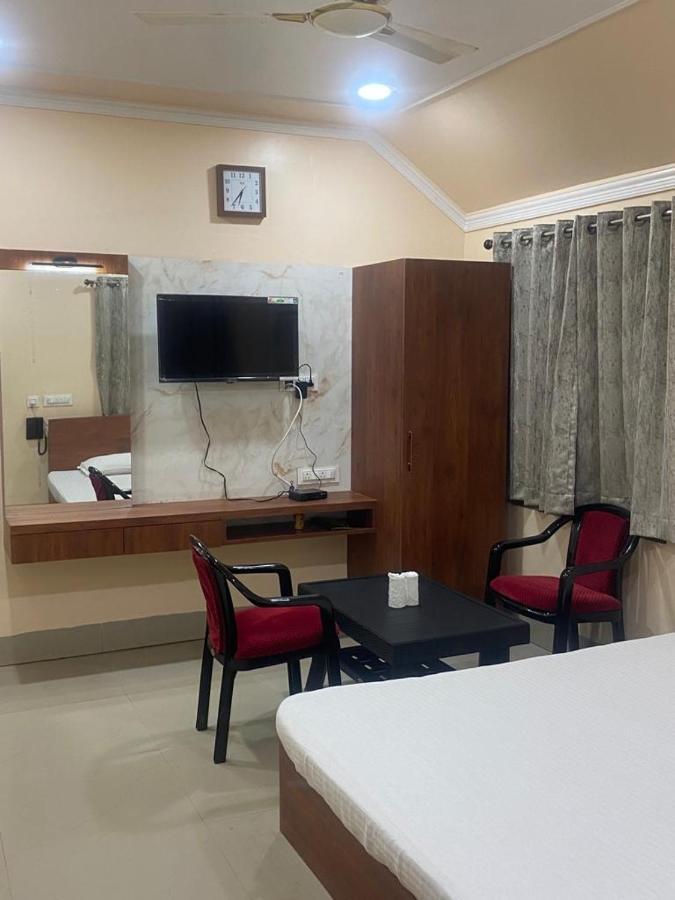 New Mouchak Hotel & Resorts Tajpur Extérieur photo
